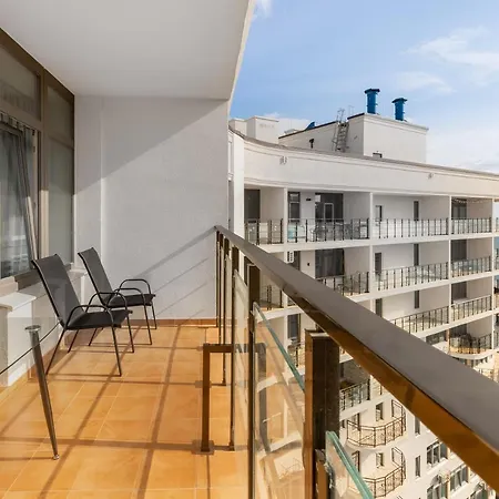 Daire Pearl 44 With Terrace Odessa